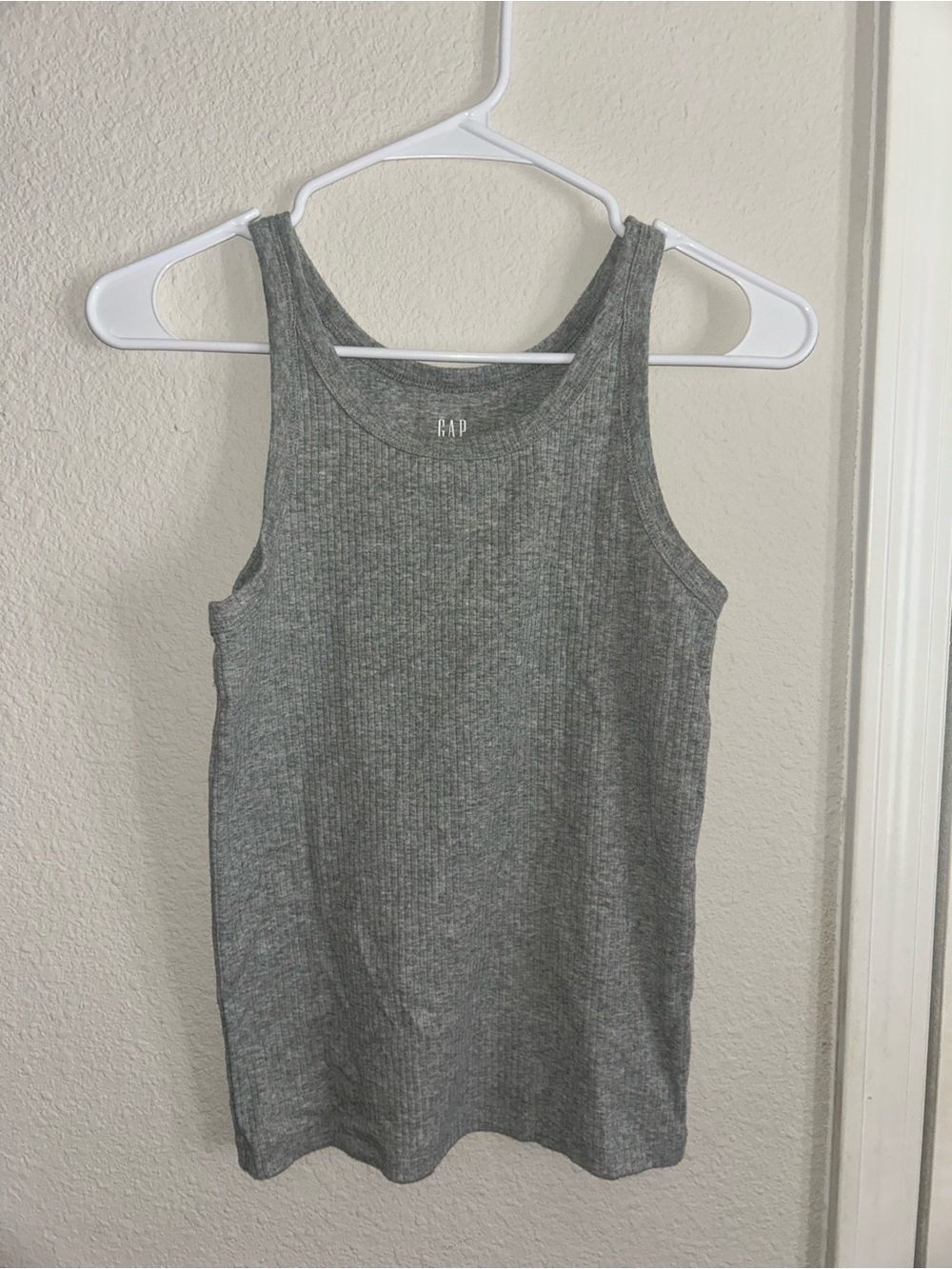 GAP Ribbed Gray Tank Top